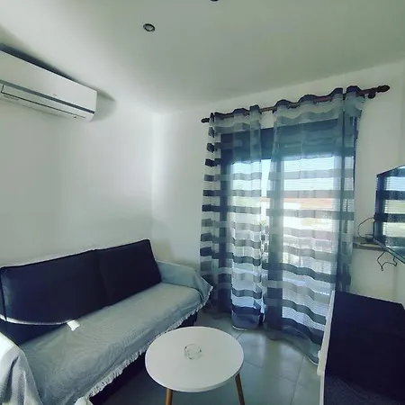 Daire Gianni's House *